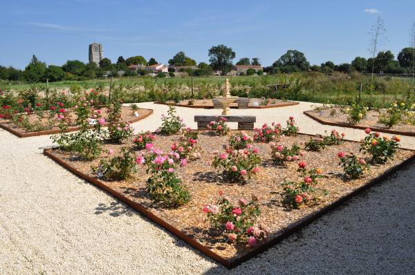 Visites de châteaux  en Charente Maritime, Parc d'attraction, parc de loisirs, activités culturelles, animaux de la ferme, location chateau, location de salles, évènementiel en Poitou Charentes