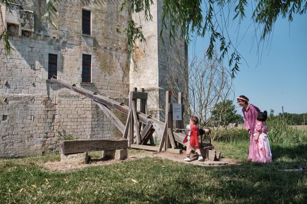 Politique des cookies du Château - Parc à thème à Rochefort, visite de château fort proche de Fouras, La Rochelle, Saintes, Royan, Ile d'Oléron (Charente Maritime - Poitou Charentes)